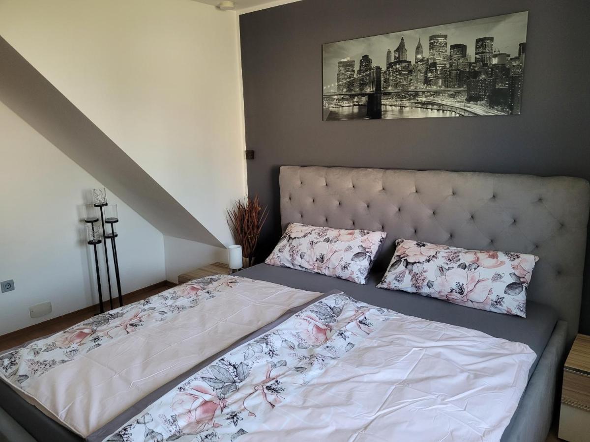 Ferienwohnung Melanie Wackersdorf Extérieur photo